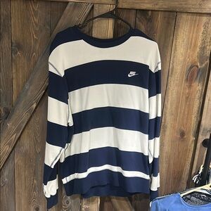 Men’s Nike Crewneck
